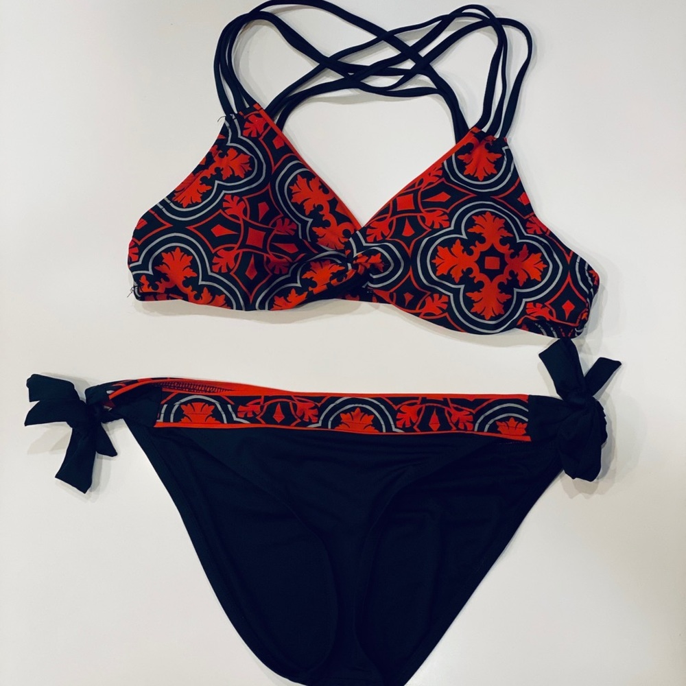 Strappy Stylus bikini